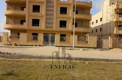 Apartment - 4 Bedrooms - 3 Bathrooms for sale in El Koronfel - The 5th Settlement - New Cairo City - Cairo Apartment - 4 Bedrooms - 3 Bathrooms for sale in El Koronfel - The 5th Settlement - New Cairo City - Cairo