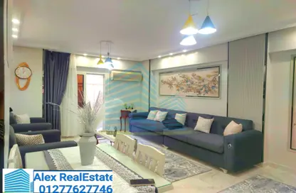 Apartment - 2 Bedrooms - 2 Bathrooms for rent in Al Kornish Square - Sporting - Hay Sharq - Alexandria