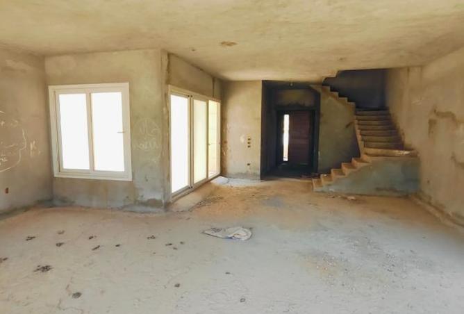 8086900 - Property Image 3