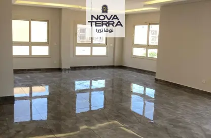 شقة - 3 غرف نوم - 3 حمامات للايجار في السياحية الاولى - التوسعات الشمالية - مدينة 6 أكتوبر - الجيزة