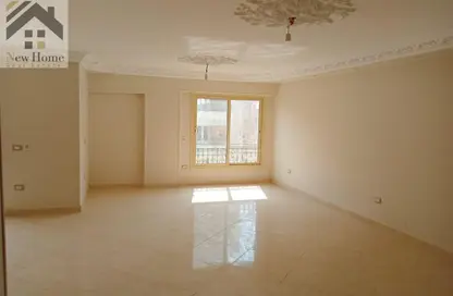 Apartment - 4 Bedrooms - 3 Bathrooms for sale in Al Hadaba Al Olya - Mokattam - Cairo
