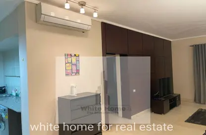 Apartment - Studio - 1 Bathroom for rent in Palm Hills Village Gate - South Investors Area - New Cairo City - Cairo