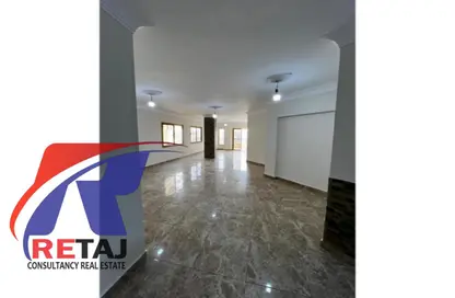 Apartment - 3 Bedrooms - 2 Bathrooms for rent in Dr Hassan Al Sherif St. - 8th Zone - Nasr City - Cairo