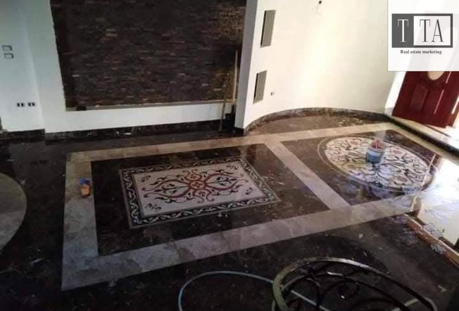 8074555 - Property Image 3