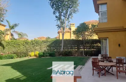 فيلا - 5 غرف نوم - 5 حمامات للبيع في جييرا - الحي الثالث عشر - الشيخ زايد - الجيزة