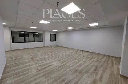 Office Space - Studio - 2 Bathrooms for rent in One Ninety Mall - South Teseen St. - The 5th Settlement - New Cairo City - Cairo