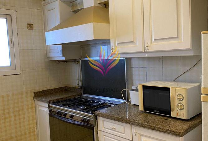 8072800 - Property Image 3
