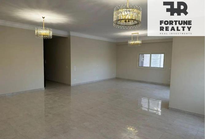 8338609 - Property Image 3