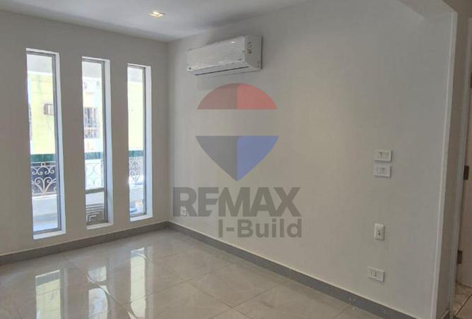 8212242 - صورة العقار 3