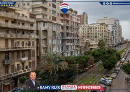 Apartment - 3 bedrooms for للبيع in Camp Chezar - Hay Wasat - Alexandria