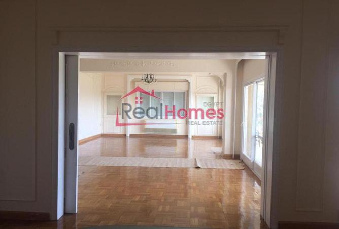 8060936 - Property Image 3