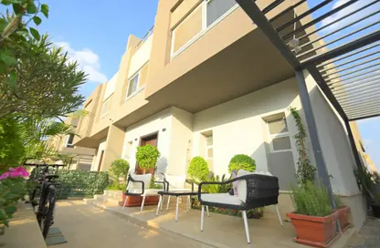 Twin House - 5 Bedrooms - 4 Bathrooms for sale in Etapa - Sheikh Zayed Compounds - Sheikh Zayed City - Giza