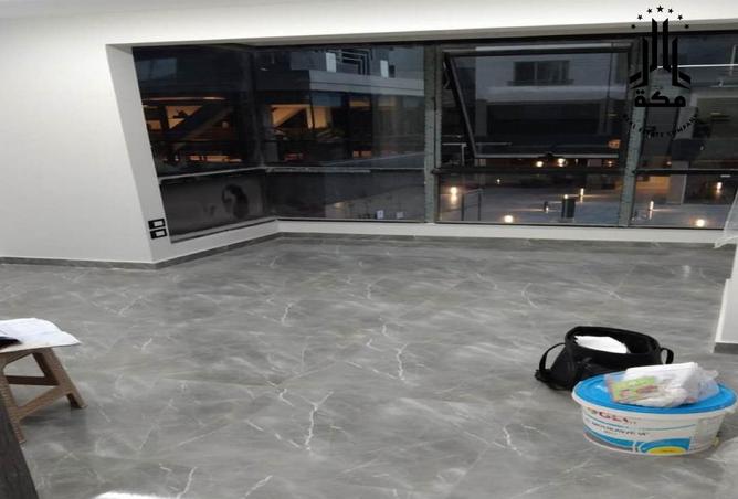 8429232 - Property Image 3