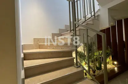 (بنتهاوس  (روف - 3 غرف نوم - 3 حمامات للبيع في مون ريزيدنس - فيفث سكوير - التجمع الخامس - مدينة القاهرة الجديدة - القاهرة
