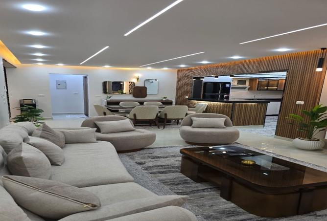 8407884 - Property Image 2