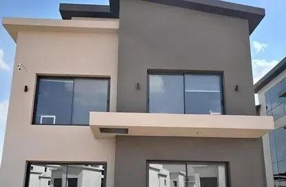 Villa - 4 Bedrooms - 4 Bathrooms for sale in Creek Town - The 1st Settlement - New Cairo City - Cairo