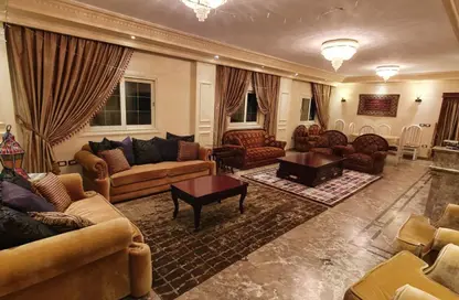Apartment - 3 Bedrooms - 3 Bathrooms for sale in Al Narges 7 - Al Narges - New Cairo City - Cairo