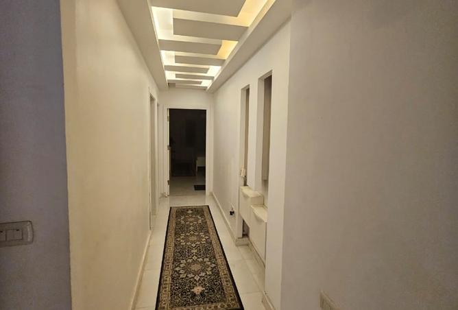 8233648 - Property Image 2