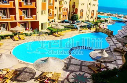 Chalet - 2 Bedrooms - 2 Bathrooms for sale in Lasirena Resort - Al Ain Al Sokhna - Suez
