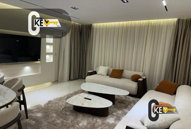 8378609 - Property Image 2