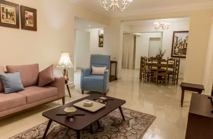 شقة - 3 غرف نوم - 3 حمامات للايجار في شارع 35 - الحي الخامس - التجمع الخامس - مدينة القاهرة الجديدة - القاهرة