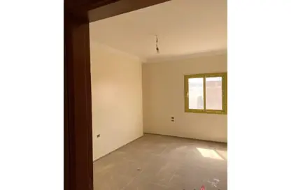 Apartment - 2 Bedrooms - 1 Bathroom for rent in South Investors Area - New Cairo City - Cairo