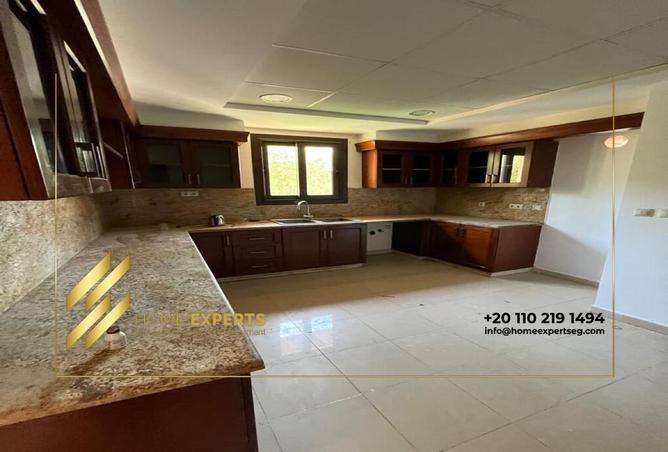 8077688 - Property Image 3