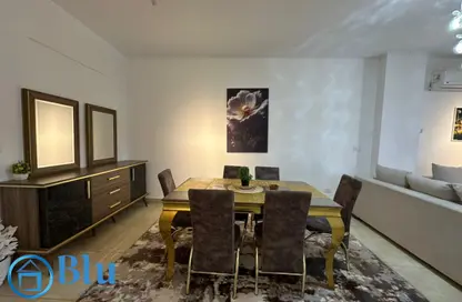 شقة - 3 غرف نوم - 3 حمامات للايجار في فيفث سكوير - التجمع الخامس - مدينة القاهرة الجديدة - القاهرة