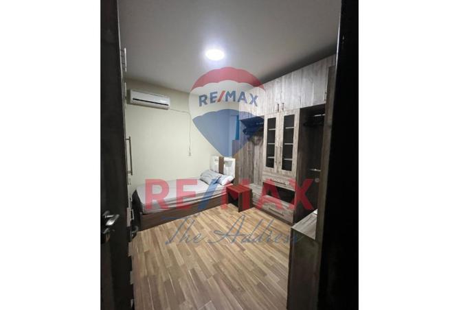 8083098 - Property Image 3