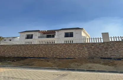 iVilla - 3 Bedrooms - 3 Bathrooms for sale in Mountain View iCity - 5th Settlement Compounds - The 5th Settlement - New Cairo City - Cairo