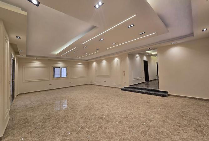 8218607 - Property Main Image