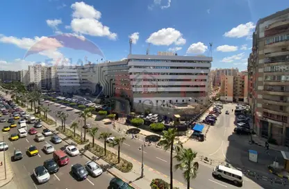 Apartment - 4 Bedrooms - 3 Bathrooms for sale in Grand View - Smouha - Hay Sharq - Alexandria