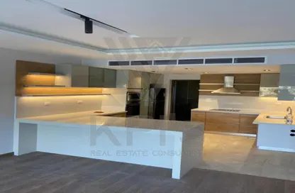Apartment - 2 Bedrooms - 2 Bathrooms for rent in Lake View Residence - 5th Settlement Compounds - The 5th Settlement - New Cairo City - Cairo
