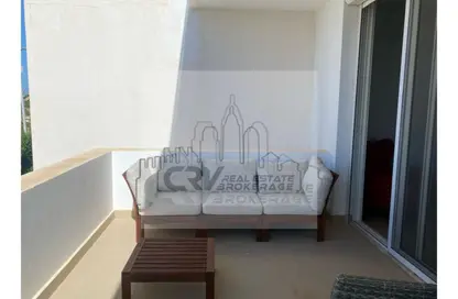 شاليه - 3 غرف نوم - 2 حمامات للايجار في مراسي - سيدي عبد الرحمن - الساحل الشمالي