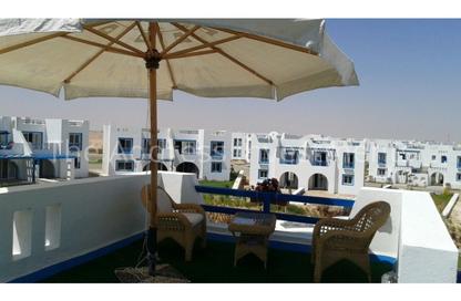 Penthouse - 3 Bedrooms - 3 Bathrooms for sale in Mountain View - Ras Al Hekma - North Coast