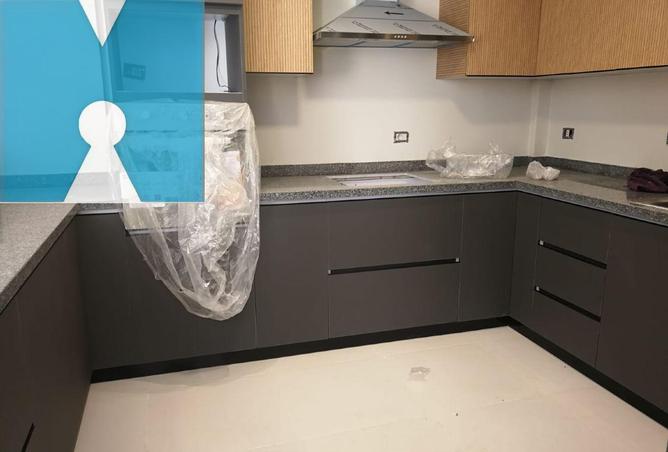 8239434 - Property Image 2