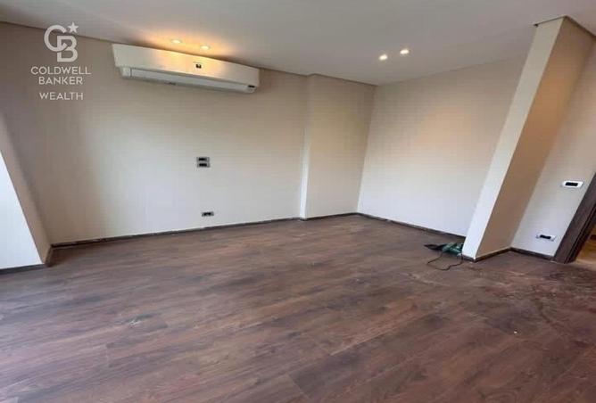 8215183 - صورة العقار 3