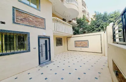Duplex - 4 Bedrooms - 3 Bathrooms for sale in Gate 1 - Khofo - Hadayek El Ahram - Giza