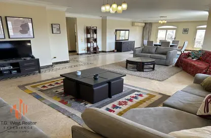 Apartment - 4 Bedrooms - 3 Bathrooms for rent in Street 16 - Maadi - Hay El Maadi - Cairo