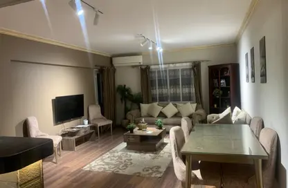 Apartment - 2 Bedrooms - 1 Bathroom for rent in El Rehab Extension - Al Rehab - New Cairo City - Cairo