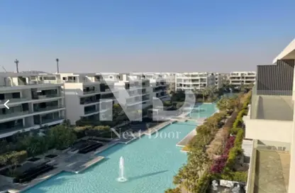 Apartment - 2 Bedrooms - 3 Bathrooms for sale in Lake View Residence - 5th Settlement Compounds - The 5th Settlement - New Cairo City - Cairo