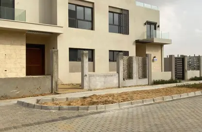 Apartment - 3 Bedrooms - 2 Bathrooms for rent in Village West - Sheikh Zayed Compounds - Sheikh Zayed City - Giza