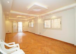 Duplex - 4 bedrooms - 3 bathrooms for للبيع in Khaled Ibn Alwaleed St. - Sidi Beshr - Hay Awal El Montazah - Alexandria