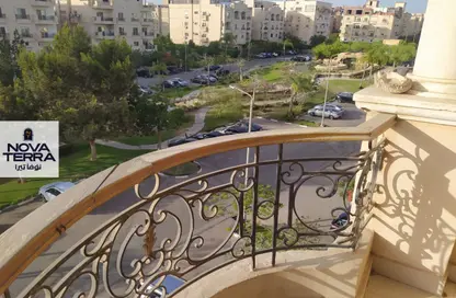 (بنتهاوس  (روف - 4 غرف نوم - 2 حمامات للبيع في طريق بيفرلي هيلز - الحي السابع عشر - الشيخ زايد - الجيزة