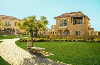 Villa - 4 Bedrooms - 5 Bathrooms for sale in Hyde Park - 5th Settlement Compounds - The 5th Settlement - New Cairo City - Cairo
