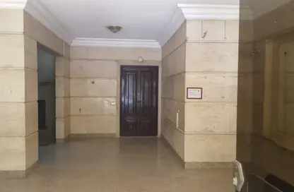 شقة - 3 غرف نوم - 2 حمامات للايجار في ميدان دجله - دجلة - حي المعادي - القاهرة