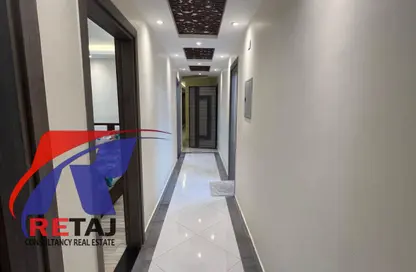 Apartment - 3 Bedrooms - 3 Bathrooms for rent in Moez Al Dawla St. - 6th Zone - Nasr City - Cairo