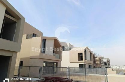 Townhouse - 3 Bedrooms - 2 Bathrooms for sale in Karmell - New Zayed City - Sheikh Zayed City - Giza