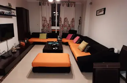 شقة - 2 غرف نوم - 1 حمام للبيع في حدائق المهندسين - الحي الرابع - الشيخ زايد - الجيزة