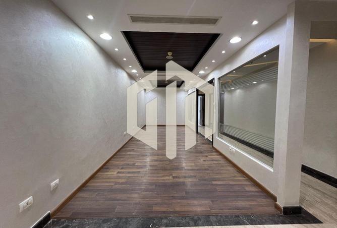 8481060 - Property Image 2